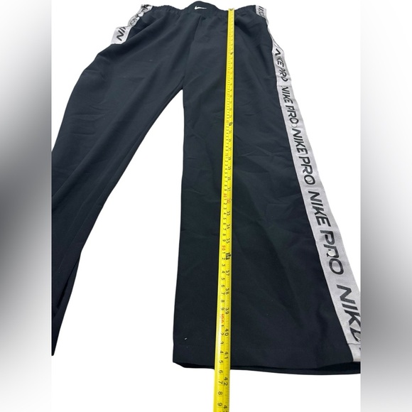 Nike Pro Mens Size Medium Travis Scott Mini Swoosh Wide Leg Tearaway Pants Black - Picture 6 of 8